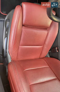 Хэтчбек Mercedes-Benz B-Class 2016 в 