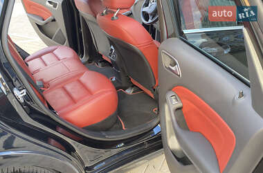 Хэтчбек Mercedes-Benz B-Class 2016 в 