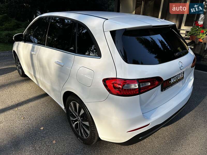 Хэтчбек Mercedes-Benz B-Class 2019 в Киеве