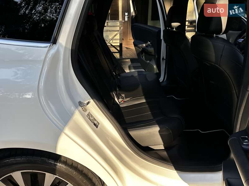 Хэтчбек Mercedes-Benz B-Class 2019 в Киеве