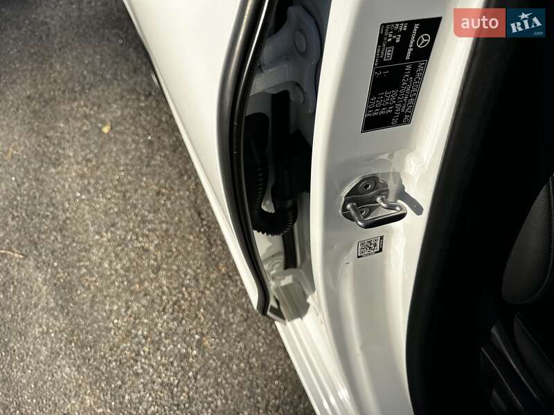 Хэтчбек Mercedes-Benz B-Class 2019 в Киеве