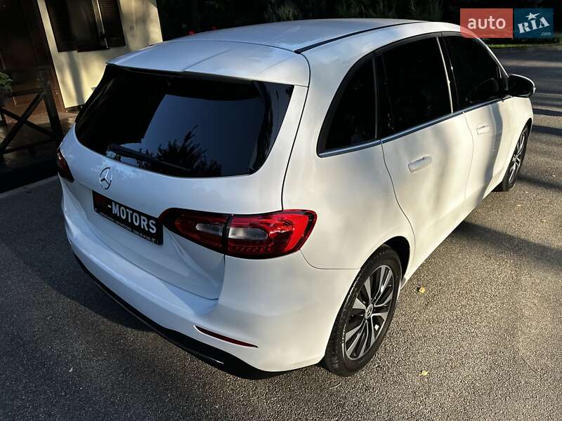 Хэтчбек Mercedes-Benz B-Class 2019 в Киеве