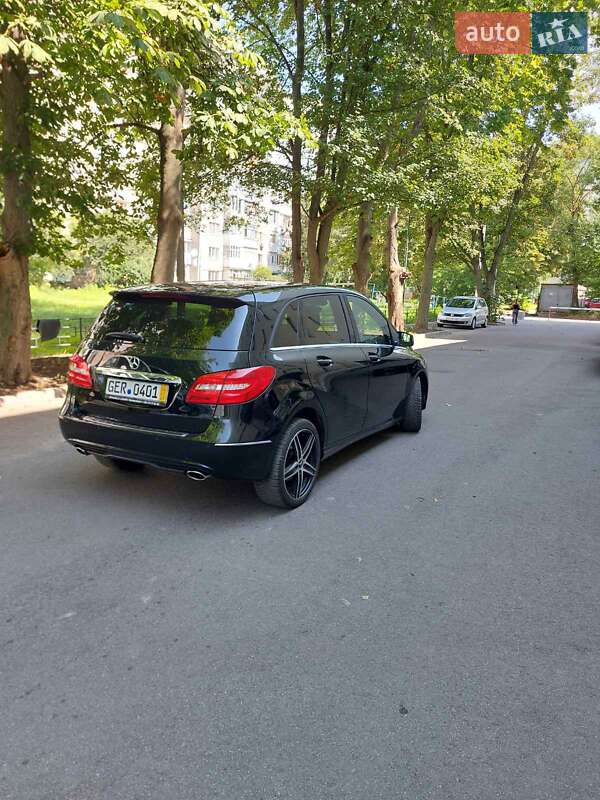 Хэтчбек Mercedes-Benz B-Class 2014 в Виннице фото 9 Хэтчбек Mercedes-Benz B-Class 2014 в Виннице