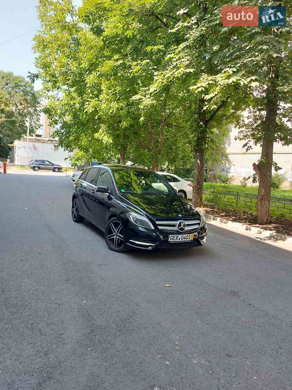 Хэтчбек Mercedes-Benz B-Class 2014 в Виннице фото 11 Хэтчбек Mercedes-Benz B-Class 2014 в Виннице