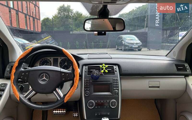 Хэтчбек Mercedes-Benz B-Class 2009 в Черновцах