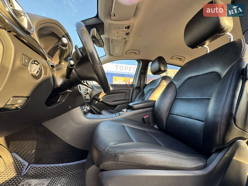 Хэтчбек Mercedes-Benz B-Class 2012 в Нововолынске
