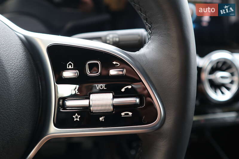 Хэтчбек Mercedes-Benz B-Class 2018 в Киеве