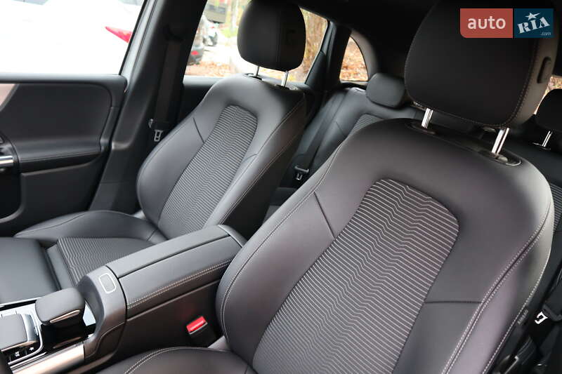 Хэтчбек Mercedes-Benz B-Class 2018 в Киеве