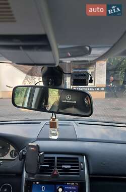 Хэтчбек Mercedes-Benz B-Class 2010 в 