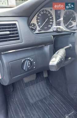 Хэтчбек Mercedes-Benz B-Class 2010 в 