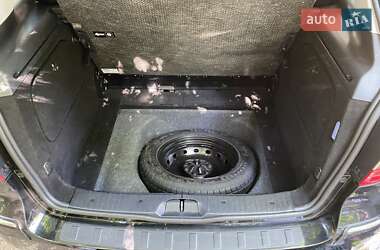Хэтчбек Mercedes-Benz B-Class 2009 в 