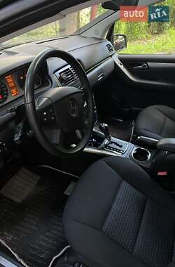 Хэтчбек Mercedes-Benz B-Class 2009 в 