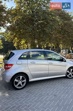 Хэтчбек Mercedes-Benz B-Class 2006 в 