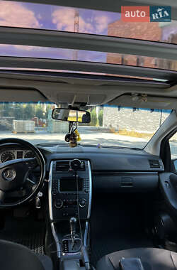 Хэтчбек Mercedes-Benz B-Class 2006 в 