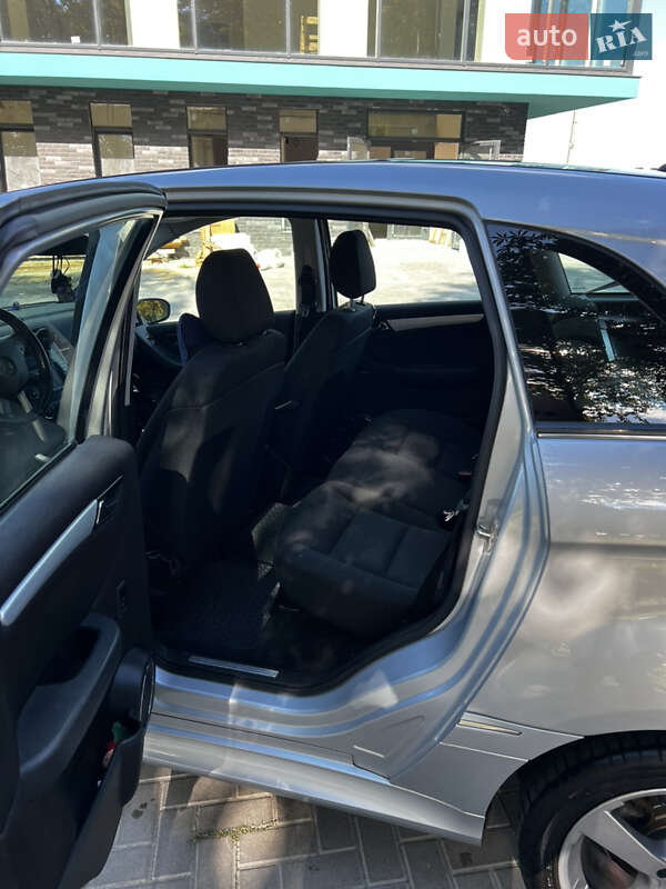 Хэтчбек Mercedes-Benz B-Class 2006 в Ровно