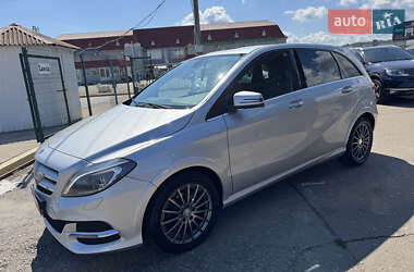 Хетчбек Mercedes-Benz B-Class 2015 в 