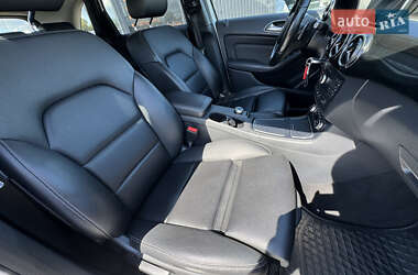 Хетчбек Mercedes-Benz B-Class 2015 в 