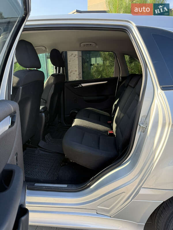 Хетчбек Mercedes-Benz B-Class 2010 в Хмельницькому