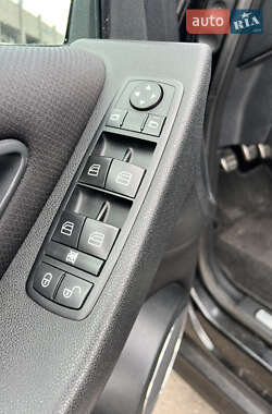 Хэтчбек Mercedes-Benz B-Class 2006 в 