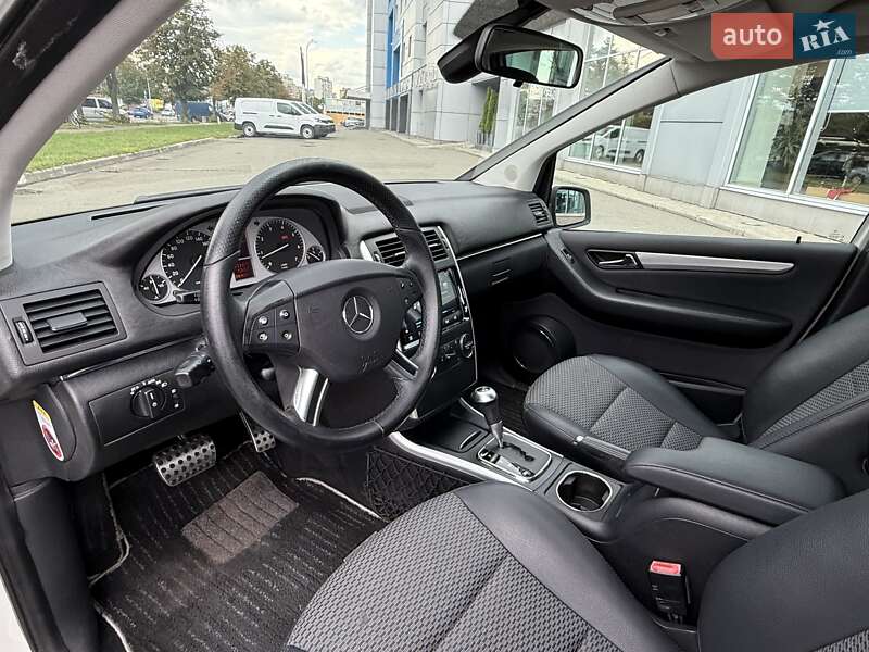 Хетчбек Mercedes-Benz B-Class 2010 в Києві