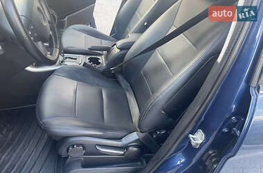 Хэтчбек Mercedes-Benz B-Class 2009 в 