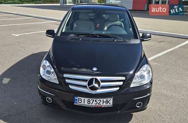 Хэтчбек Mercedes-Benz B-Class 2008 в 