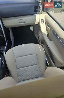 Хэтчбек Mercedes-Benz B-Class 2008 в 