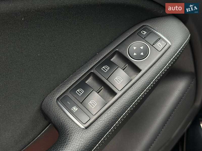 Хэтчбек Mercedes-Benz B-Class 2017 в Харькове