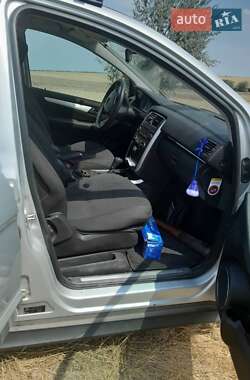 Хетчбек Mercedes-Benz B-Class 2006 в 