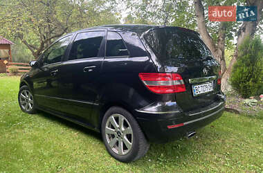 Хэтчбек Mercedes-Benz B-Class 2005 в 