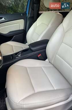 Хэтчбек Mercedes-Benz B-Class 2014 в 