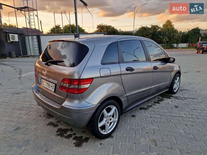 Хэтчбек Mercedes-Benz B-Class 2007 в Снятине фото 8 Хэтчбек Mercedes-Benz B-Class 2007 в Снятине