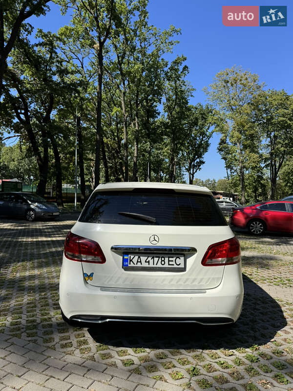 Хетчбек Mercedes-Benz B-Class 2015 в Києві
