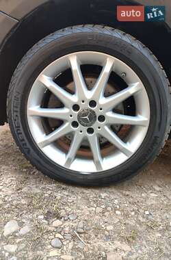 Хэтчбек Mercedes-Benz B-Class 2013 в 