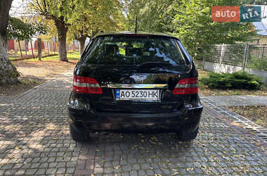 Хэтчбек Mercedes-Benz B-Class 2006 в 