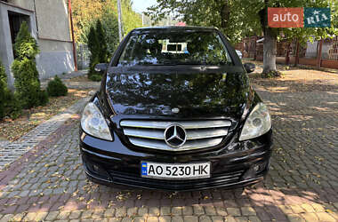 Хэтчбек Mercedes-Benz B-Class 2006 в 