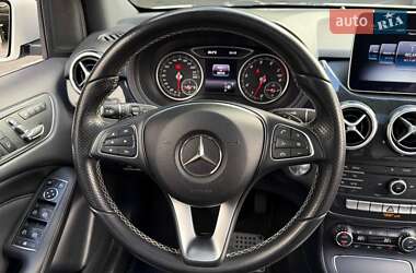 Хэтчбек Mercedes-Benz B-Class 2018 в 