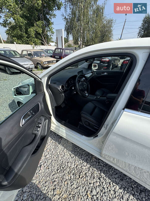 Хэтчбек Mercedes-Benz B-Class 2017 в Дергачах фото 11 Хэтчбек Mercedes-Benz B-Class 2017 в Дергачах