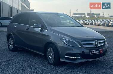 Хетчбек Mercedes-Benz B-Class 2015 в 