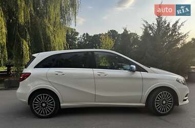 Хэтчбек Mercedes-Benz B-Class 2016 в 