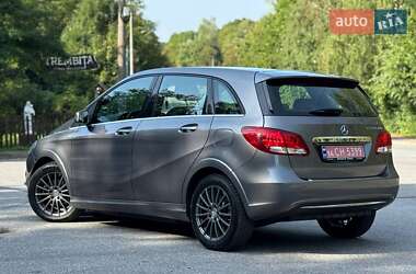 Хэтчбек Mercedes-Benz B-Class 2016 в 