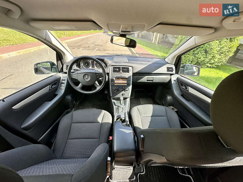 Хэтчбек Mercedes-Benz B-Class 2011 в Киеве фото 13 Хэтчбек Mercedes-Benz B-Class 2011 в Киеве