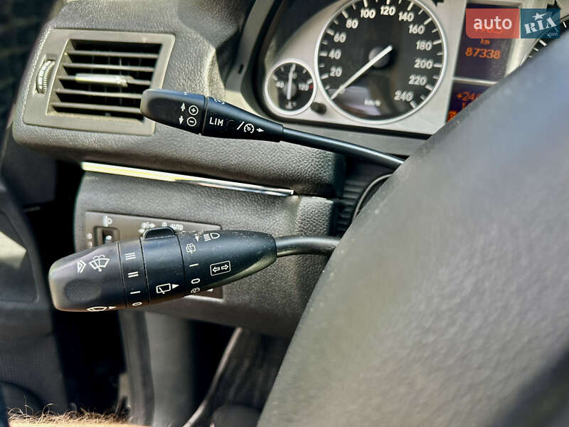 Хэтчбек Mercedes-Benz B-Class 2011 в Киеве фото 22 Хэтчбек Mercedes-Benz B-Class 2011 в Киеве