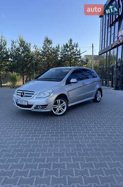 Хэтчбек Mercedes-Benz B-Class 2008 в 