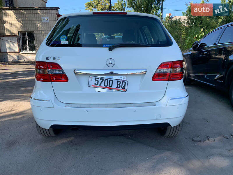 Хэтчбек Mercedes-Benz B-Class 2010 в Киеве