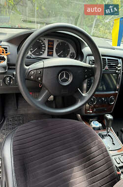 Хэтчбек Mercedes-Benz B-Class 2008 в 