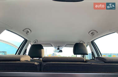 Хэтчбек Mercedes-Benz B-Class 2010 в 