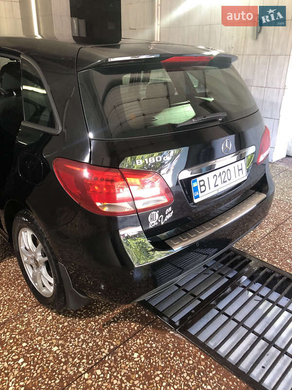 Хэтчбек Mercedes-Benz B-Class 2018 в Полтаве фото 3 Хэтчбек Mercedes-Benz B-Class 2018 в Полтаве