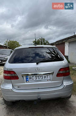 Хэтчбек Mercedes-Benz B-Class 2007 в 