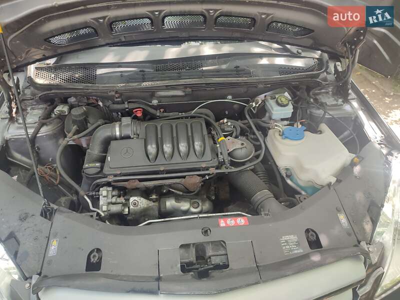 Хэтчбек Mercedes-Benz B-Class 2010 в Киеве